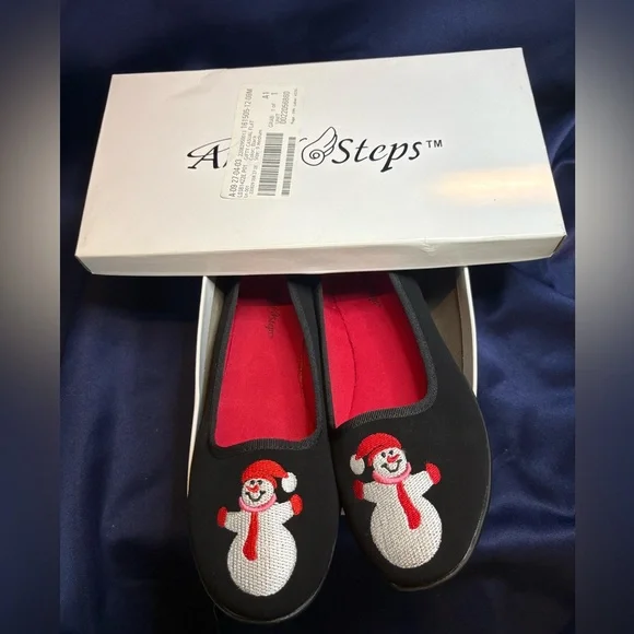 Angel Steps Embroidered Snowman Shoes Black Flats Holiday Shoes - Picture 2 of 6